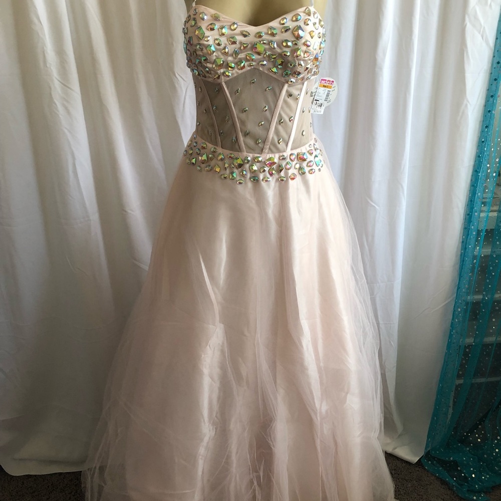 Deb prom baby pink dress w multi colored gems sz 3